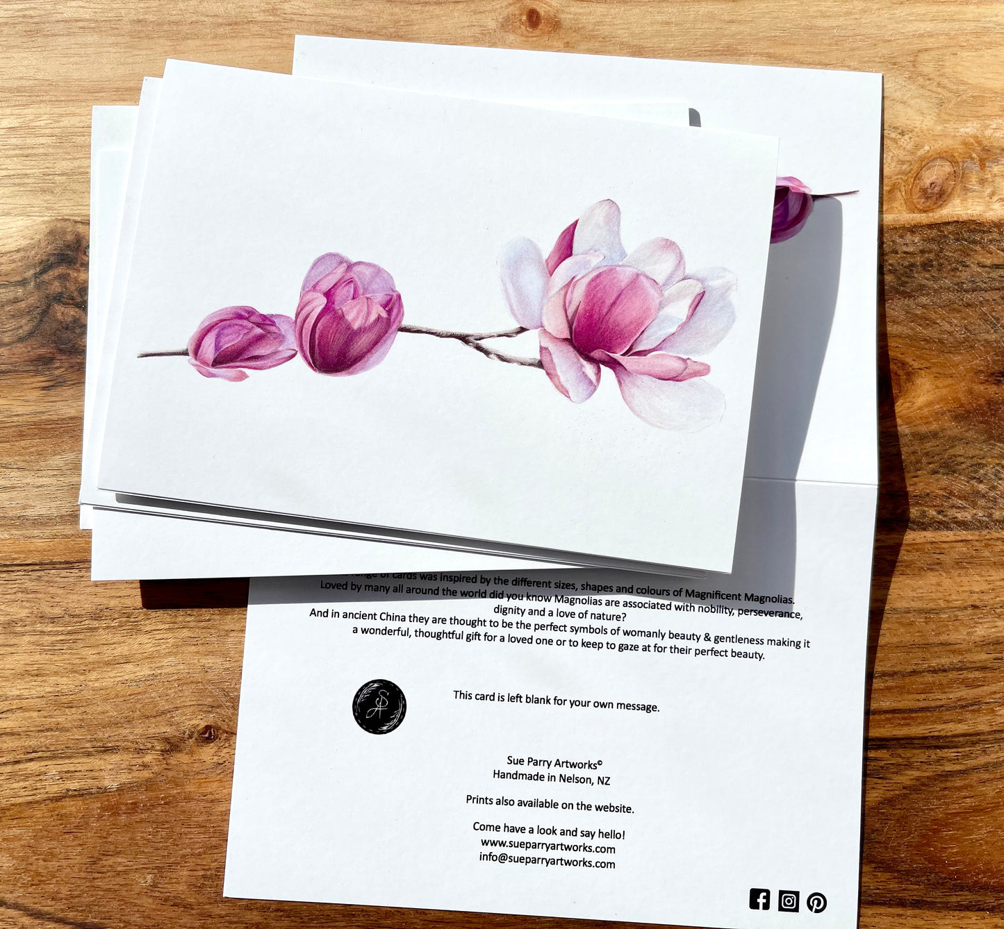 Magnolia #2 Greeting Cards